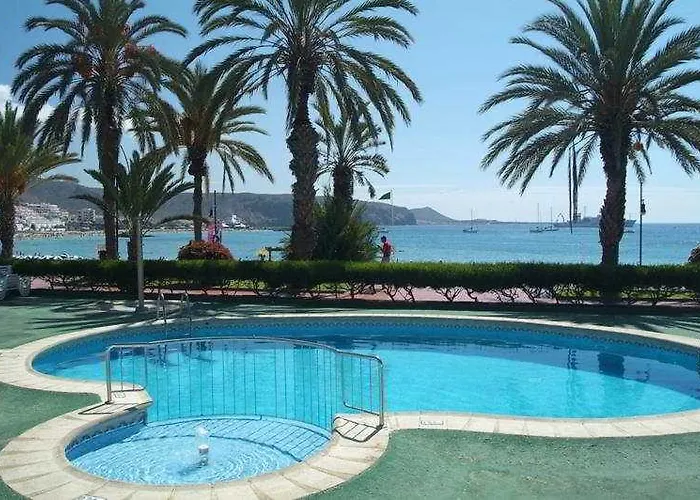 Vistasur Hotel 3*