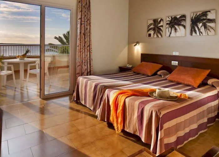 Apartamentos Vista Sur 3*